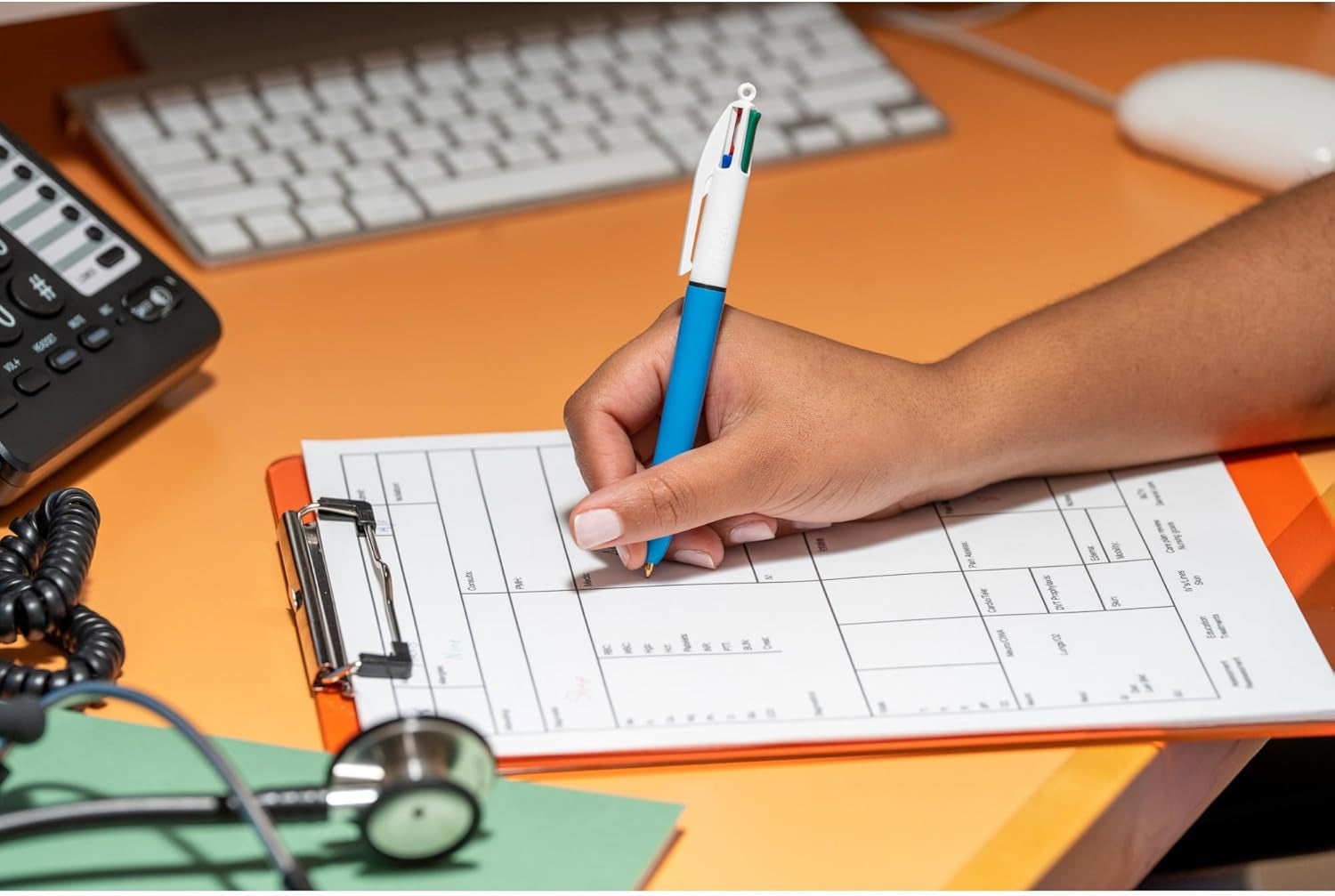 BIC 4 Colours Original Pens, Multi Coloured Pens All in One, Biro Pens, Medium 1